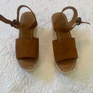 Universal Thread like new Morgan Espadrille wedge
